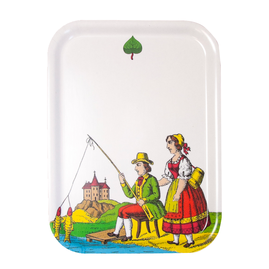 Vassoi da portata realizzati in impiallacciatura di betulla