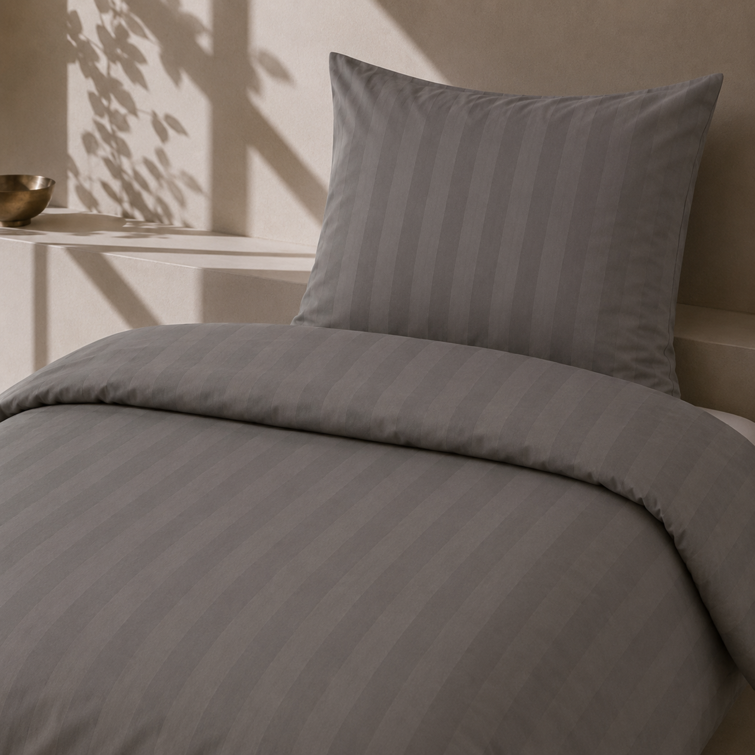 Satin Bettwäsche mit Streifen