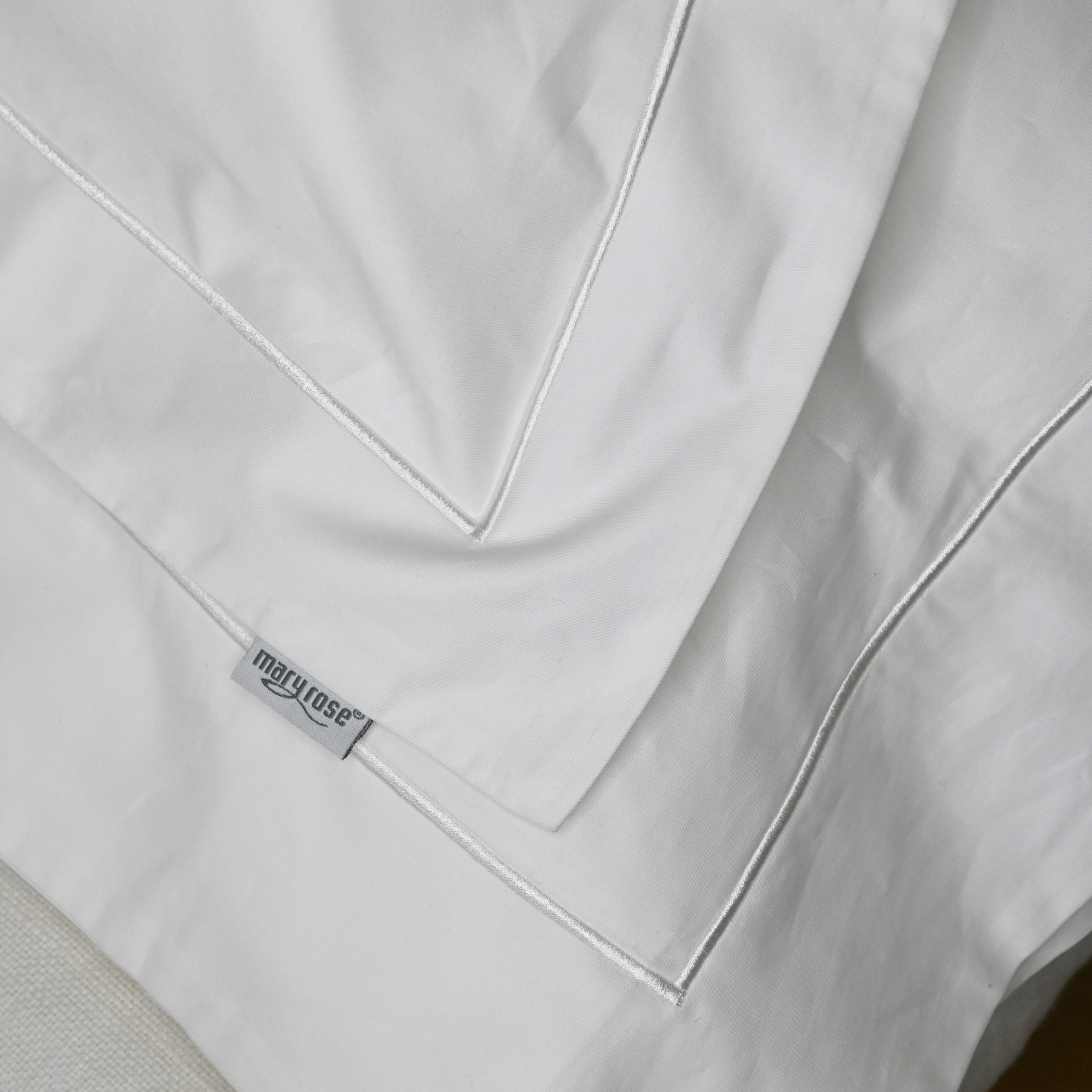 Hotel bedding, 100% cotton