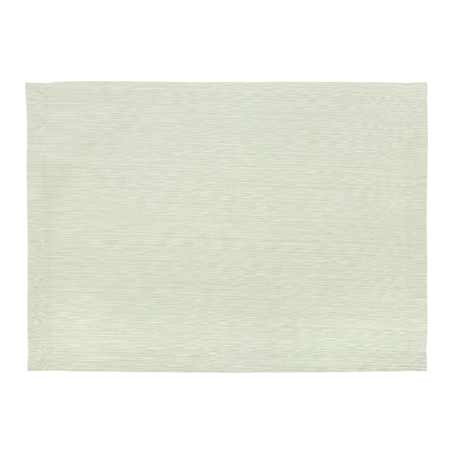 Cotton placemat with a fine texture