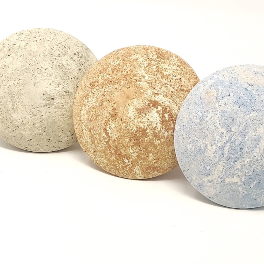 Exfoliating stone