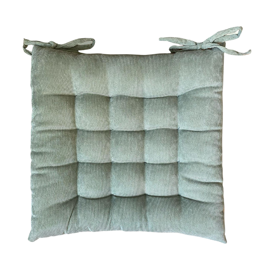 Cord seat cushion, with ribbon