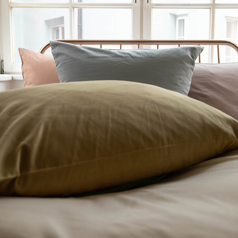 Satin/flannel reversible bed linen, organic cotton